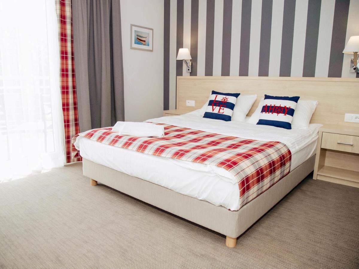 Porto Marina Hotel Krynica Morska Bagian luar foto