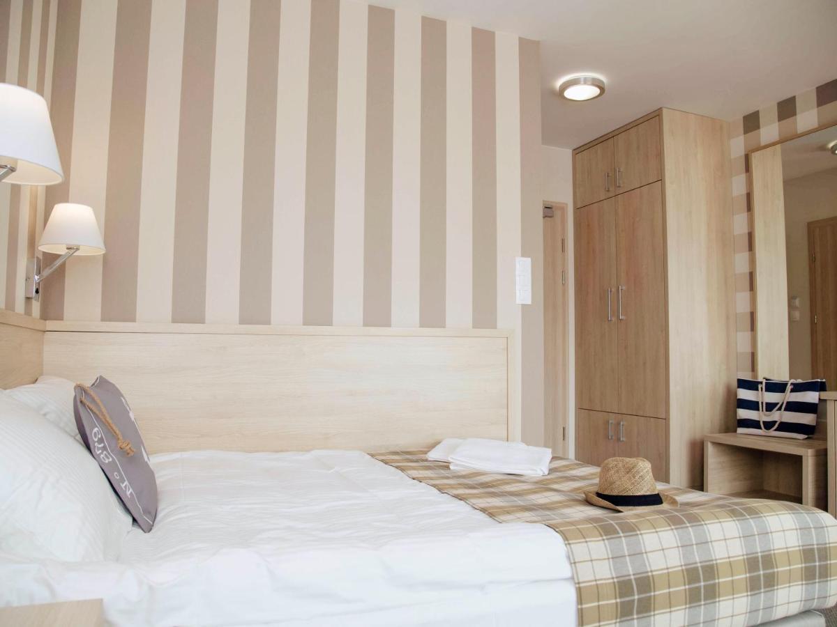 Porto Marina Hotel Krynica Morska Bagian luar foto