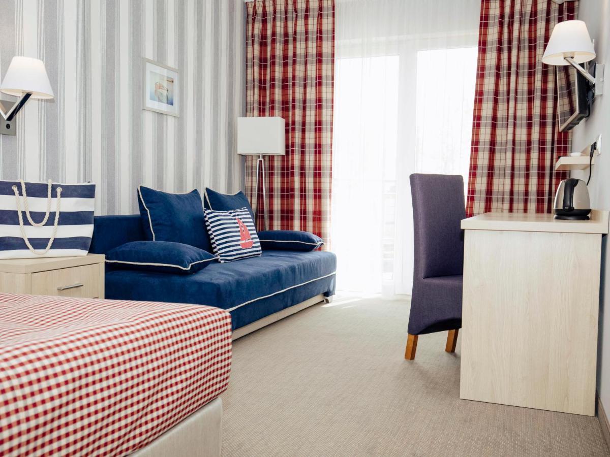 Porto Marina Hotel Krynica Morska Bagian luar foto