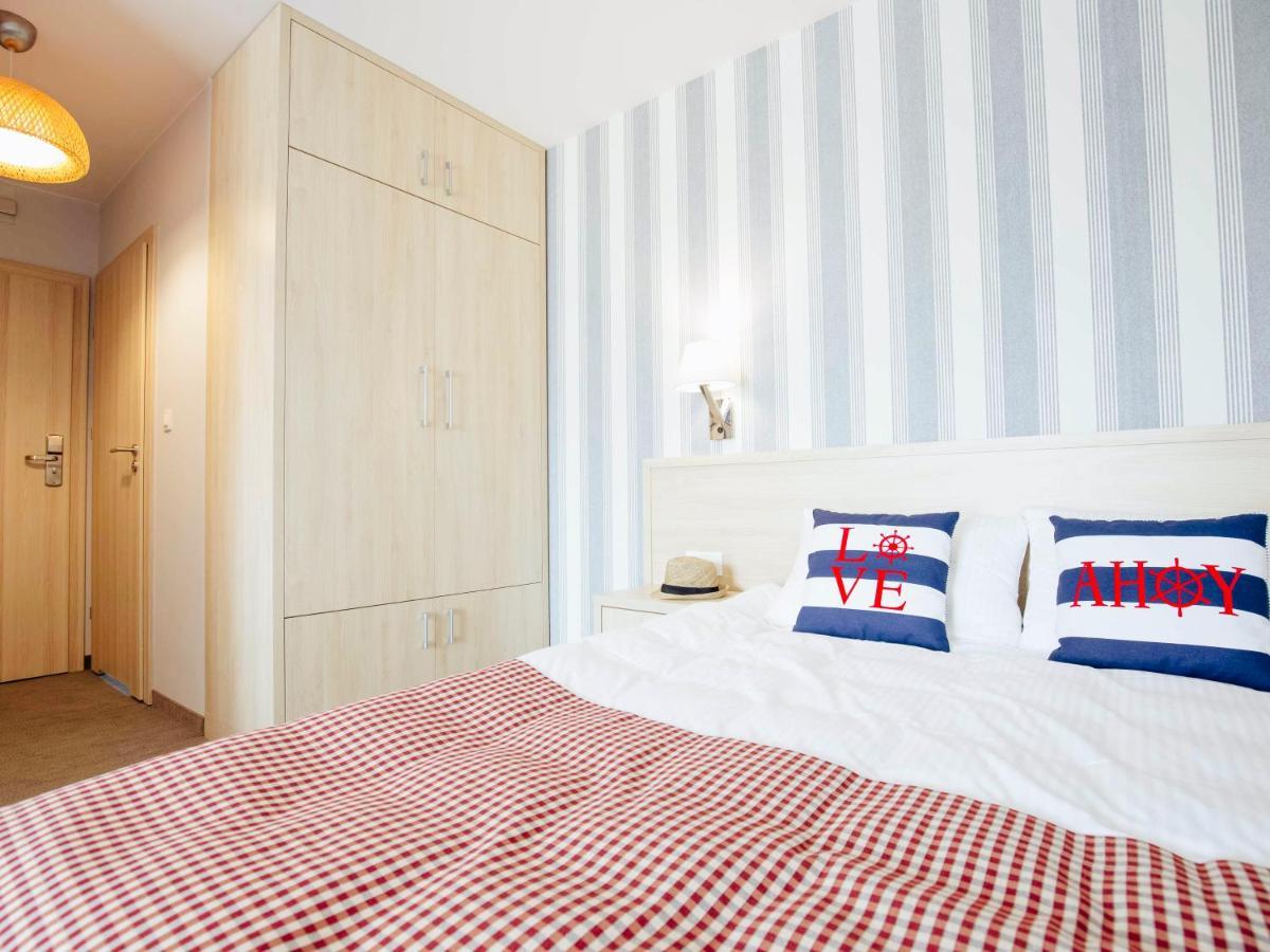Porto Marina Hotel Krynica Morska Bagian luar foto