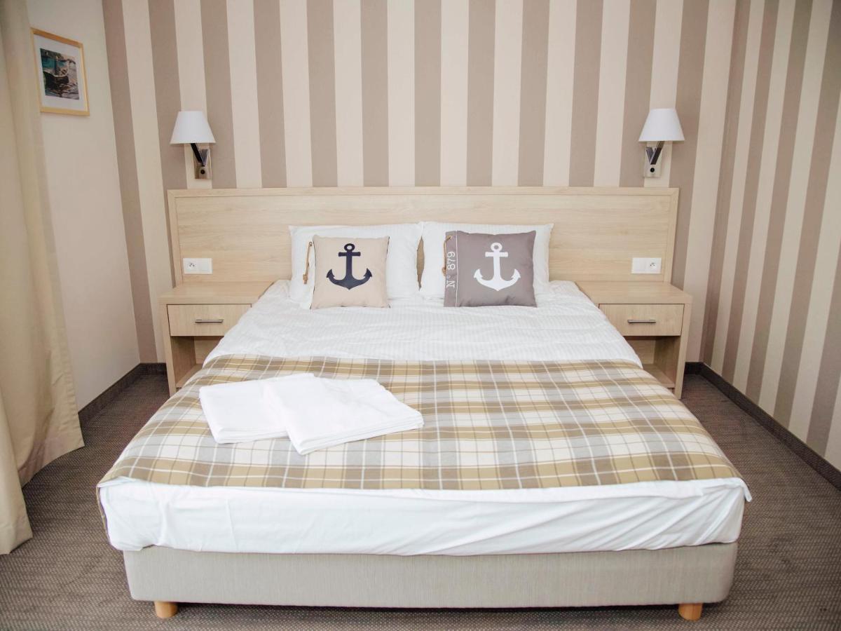 Porto Marina Hotel Krynica Morska Bagian luar foto